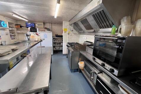 Bar Kitchen c.jpg