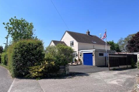 Garage and driveway 2.jpg