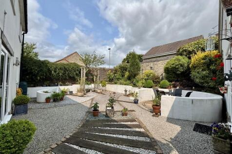 Garden 2.jpg