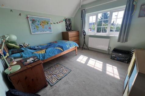 Bedroom 3.jpg