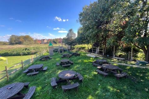 Garden 1.jpg