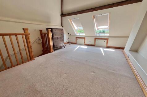 Top floor 2.jpg