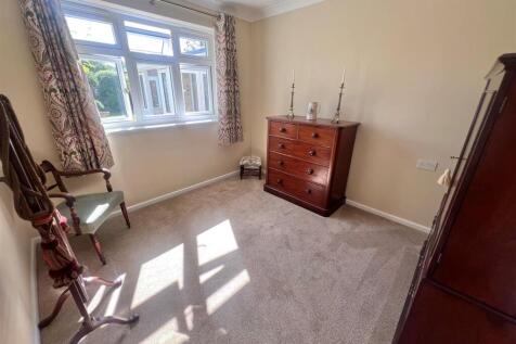 Bedroom 3.jpg