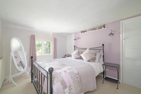 Bedroom 2.jpg