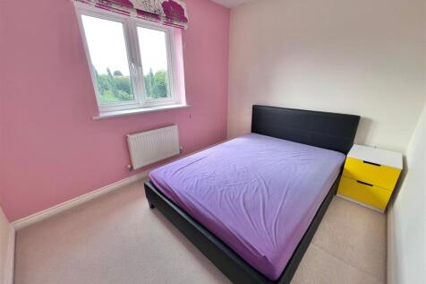 Bedroom 4.jpg