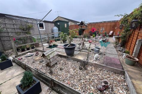 Garden 1.jpg