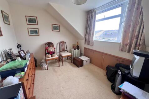 Bedroom 2.jpg