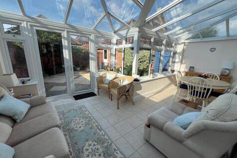 Conservatory 1.jpg