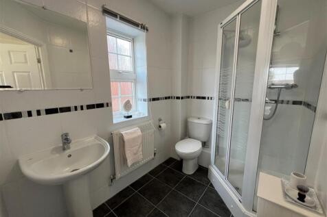 En-suite.jpg