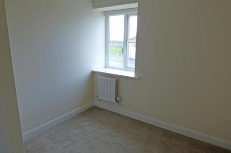 Bedroom 4.jpg