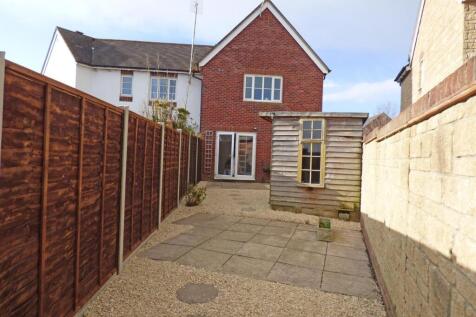 Rear pic house.jpg