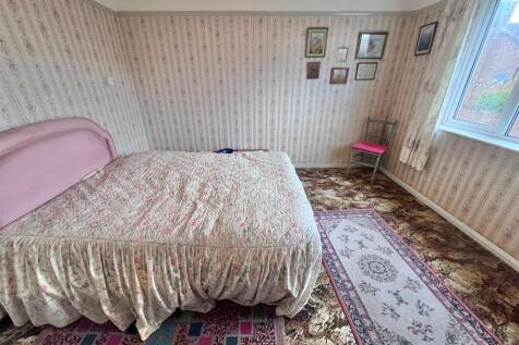 Bedroom 3.jpg