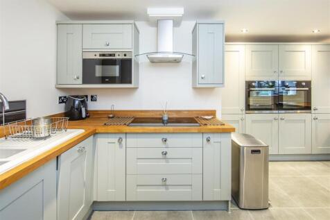 Kitchen 08.jpg