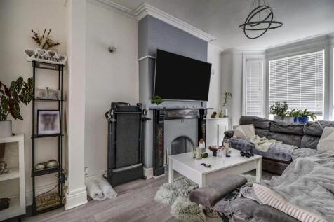 tlc_b94b9f56-2d59-438c-b6f9-fa083215d284_441b159.j