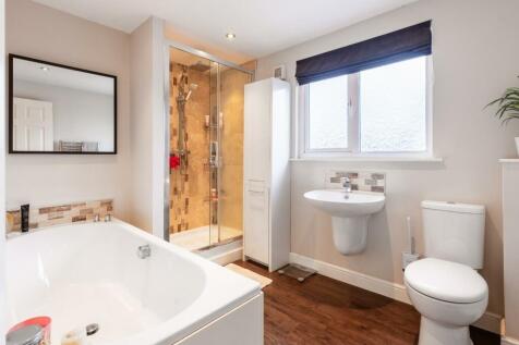 bathrooms-6.jpg