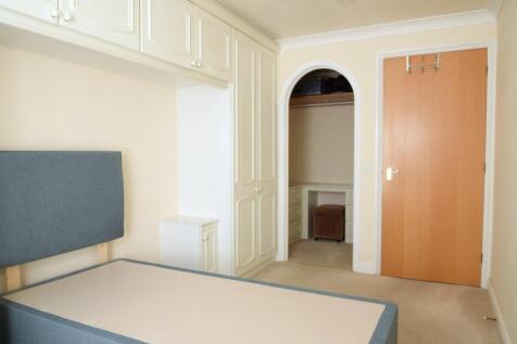 Main Bedroom B.jpg