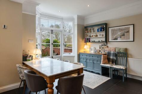 kitchen-4.jpg