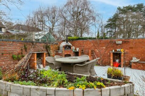 garden1 (2).jpg