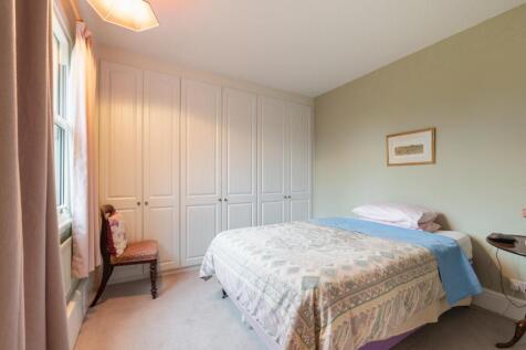 bedrooms-4.jpg