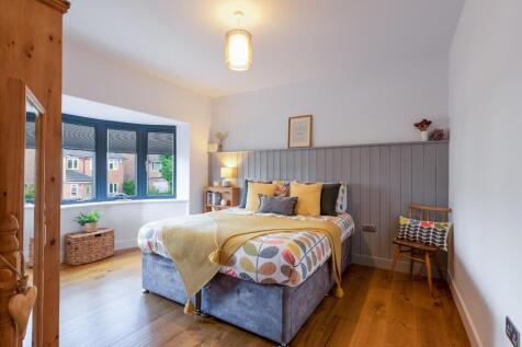 BEDROOM THREE (FRONT)