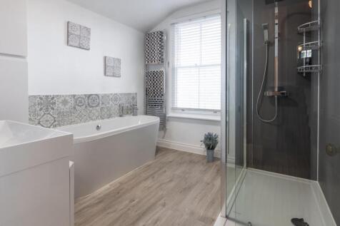 bathroom-1.jpg