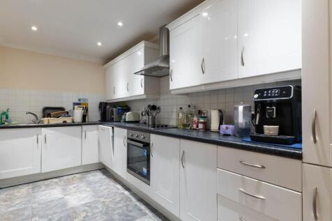 kitchen-1.jpg