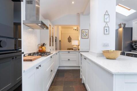 kitchen-4.jpg