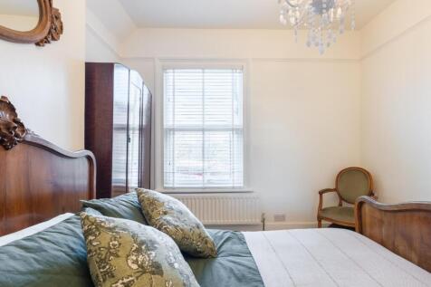 bedrooms-3.jpg