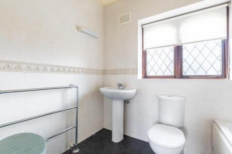 bathroom-1.jpg