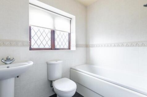 bathroom-2.jpg