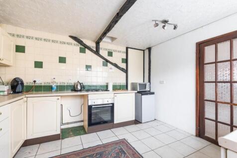 kitchen-1.jpg