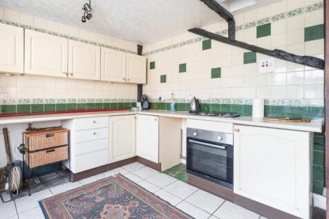 kitchen-2.jpg
