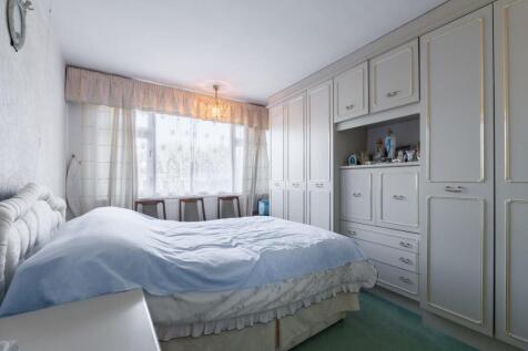 bedrooms-3.jpg