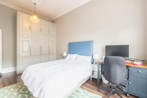 bedrooms 2.jpg