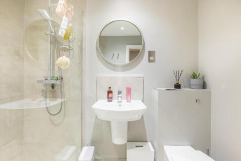 shower room-2.jpg