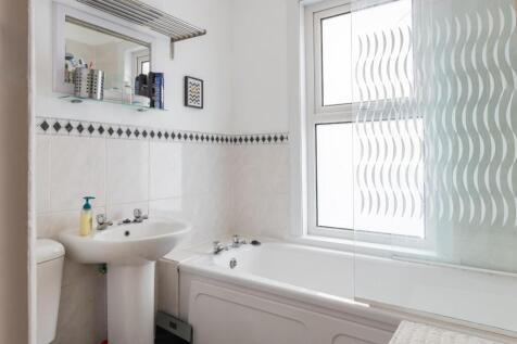 bathroom-1.jpg