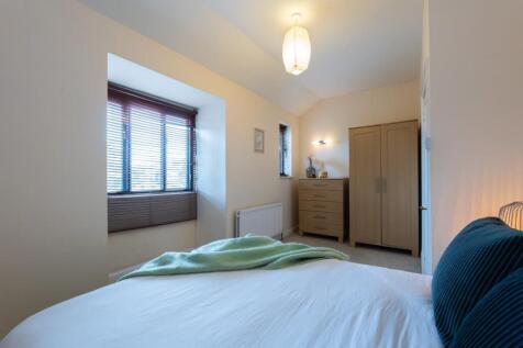 BEDROOMS-2.jpg