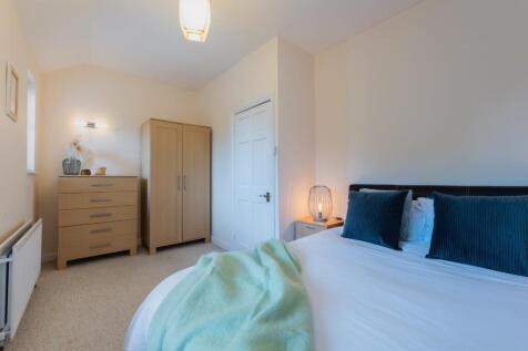 BEDROOMS-3.jpg