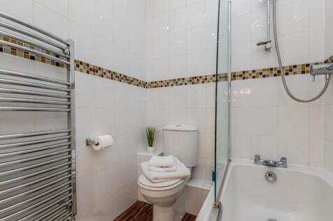 BATHROOMS-2.jpg