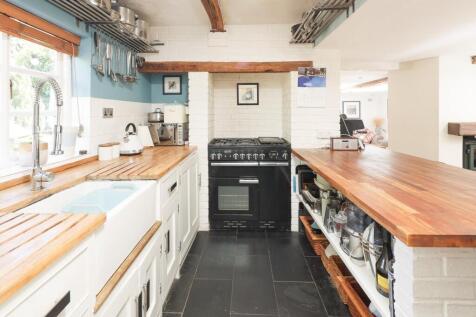 18 Southam Road CV22-8.jpg
