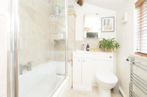 18 Southam Road CV22-20.jpg