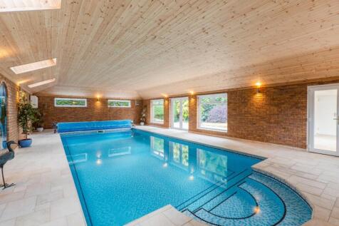 swimming pool 1.jpg