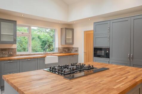 kitchen 3.jpg
