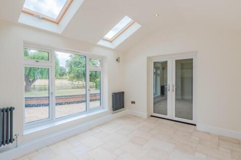 reception rooms 4.jpg
