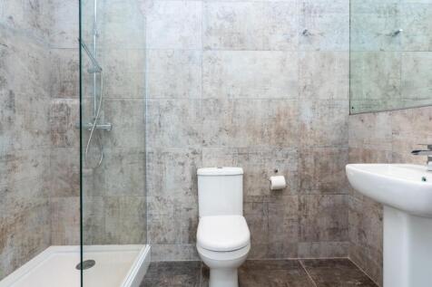 bathrooms 1.jpg