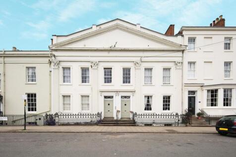 Flat 1 at 10-12 Portland Place CV32.jpg