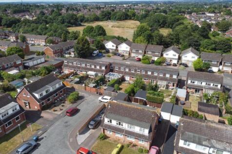 10 Severn Close aerial-4.jpg