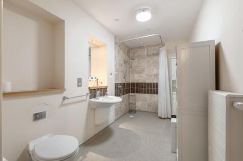 shower room-1.jpg