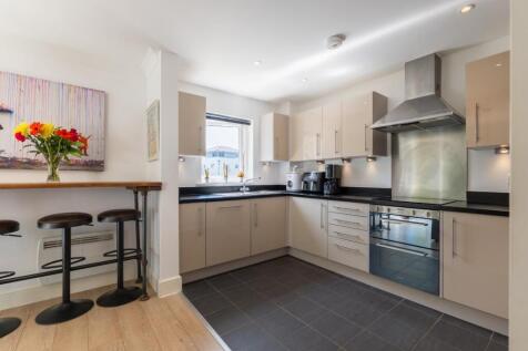 kitchen-1.jpg
