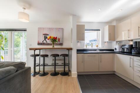 kitchen-3.jpg